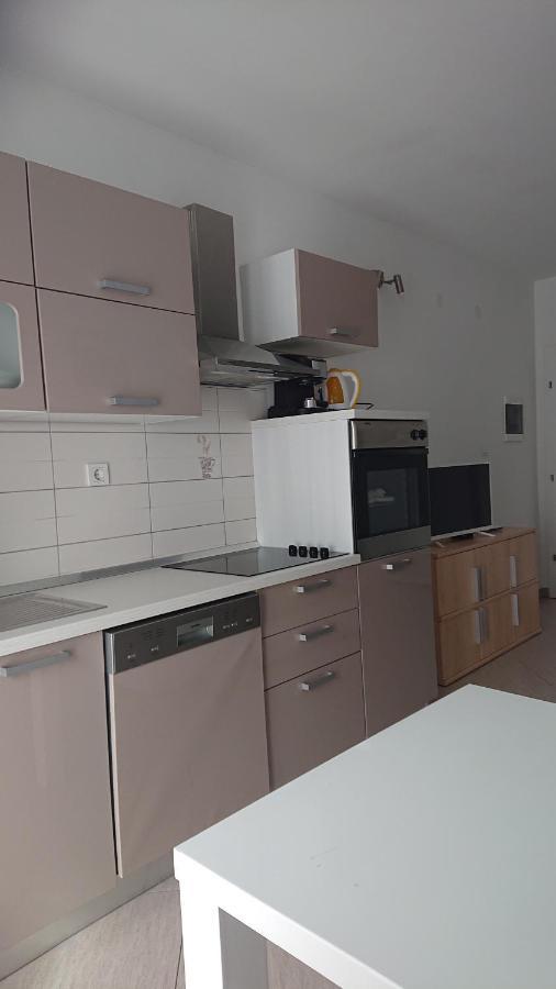 קרס Apartments Matej & Irena מראה חיצוני תמונה