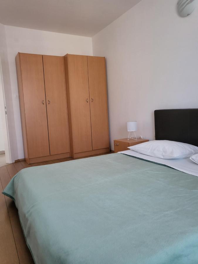 קרס Apartments Matej & Irena מראה חיצוני תמונה