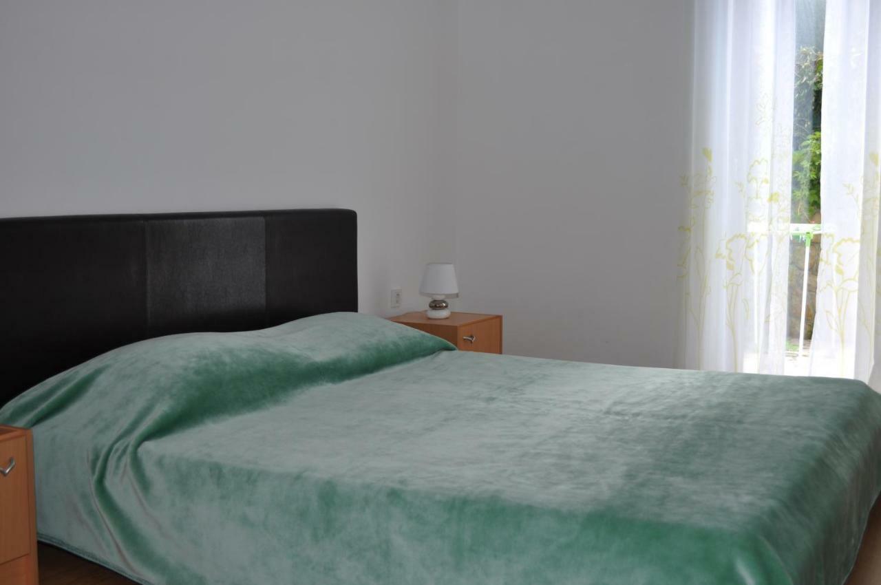 קרס Apartments Matej & Irena מראה חיצוני תמונה